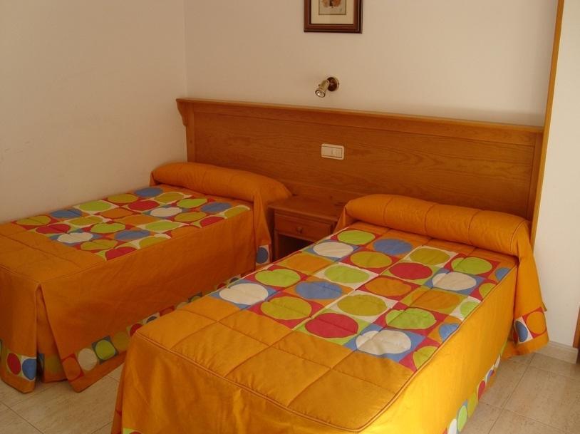 Hostal Vinuesa Habitación foto